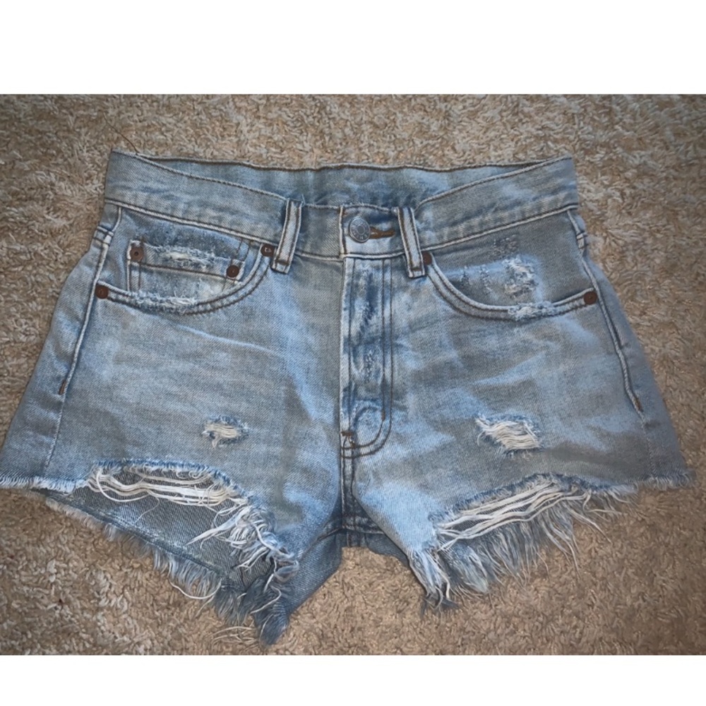 UO BDG light washed jean shorts